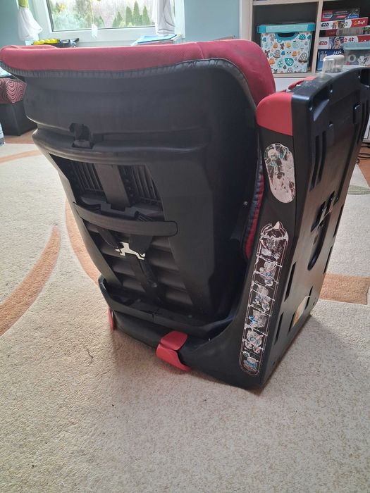 Fotelik samochodowy dla dziecka