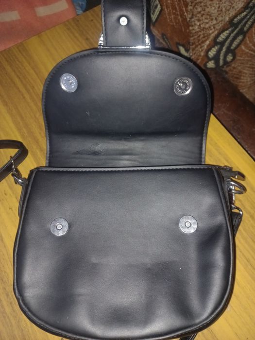 Сумка женская черная через плечо