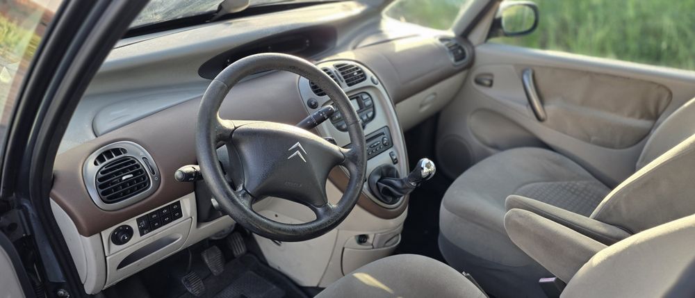 Citroen Picasso ph2 - Gasóleo - Económica