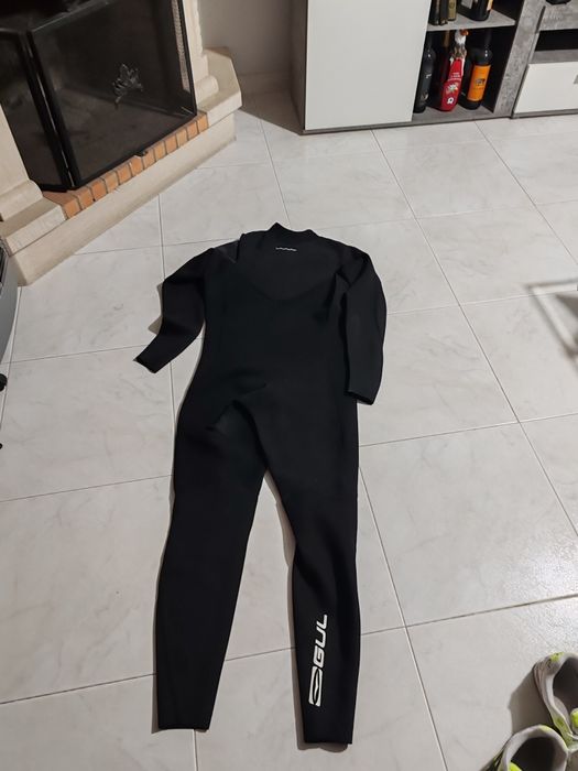 Wet suit Gul 3.2    Fato de surf Gul 3.2.