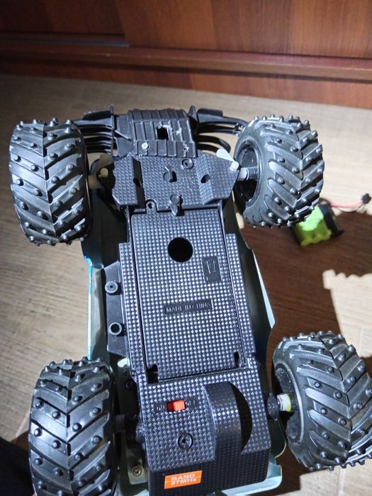 Продам джип як іграшку.