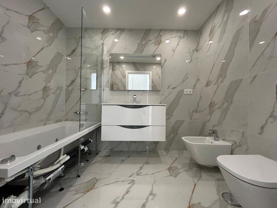 Apartamento T2 Novo — Montijo E Afonsoeiro, Setúbal