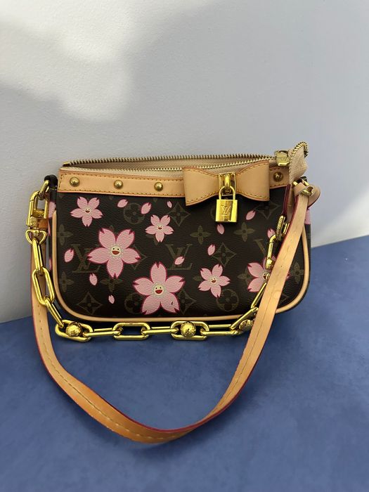 сумки від Louis Vuitton