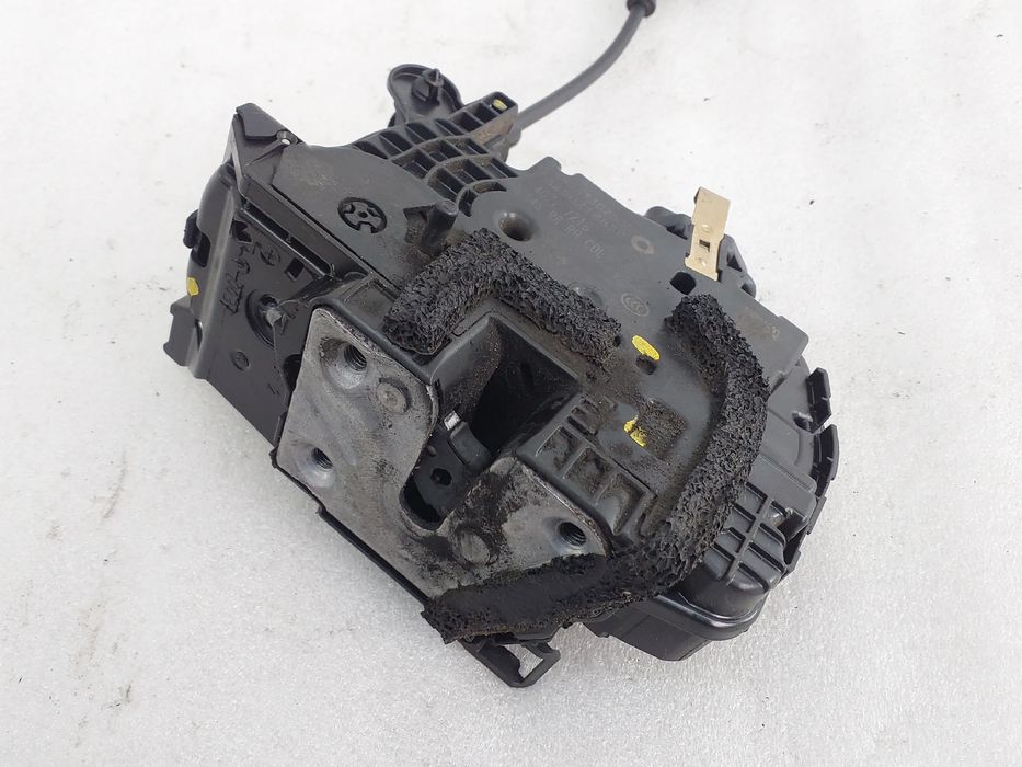 Fechadura / fecho porta trás direito SMART ForFour (453)