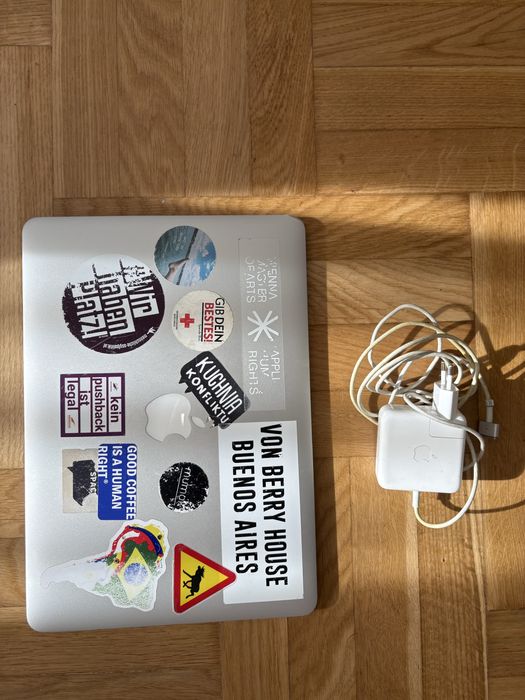 Sprawny MacBook Air 13 - 2017 +  oryg. ładowarka