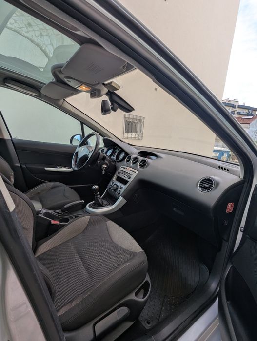 Peugeot 308 — fotografia 7