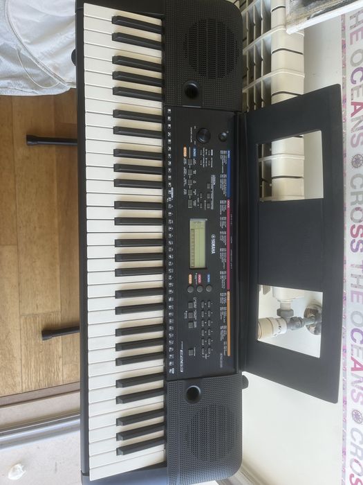 Teclado yamaha em otimo estado