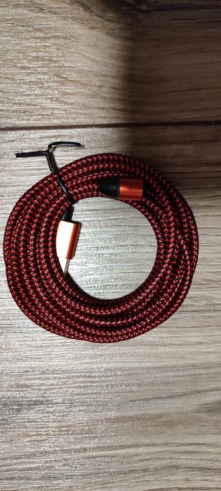 Kabel USB czerwony