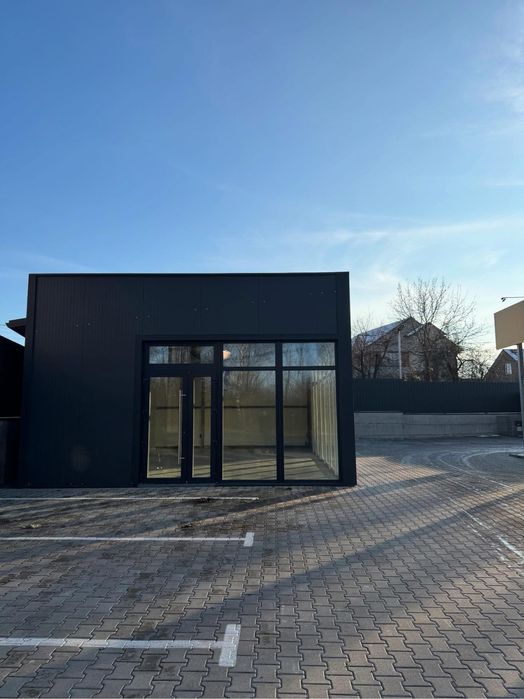 Оренда фасадного комерційного приміщення м.Луцьк