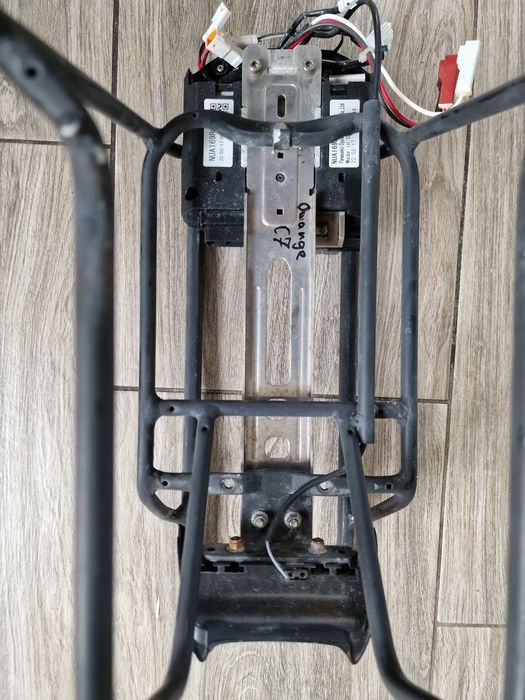 Bagażnik rowerowy tylny pod baterię Gazelle Orange C7