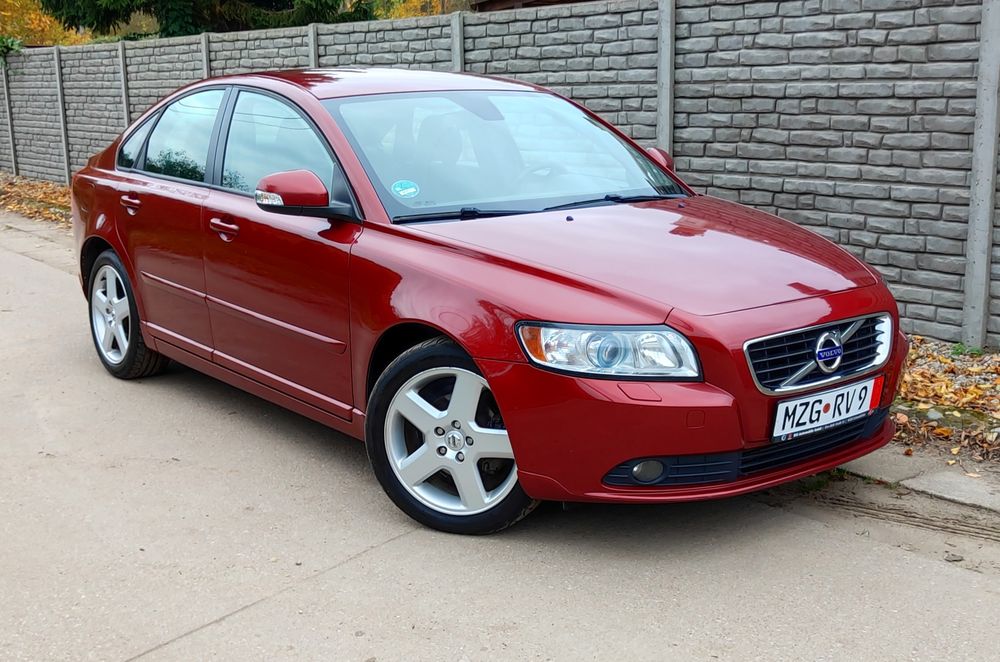 Volvo S40
