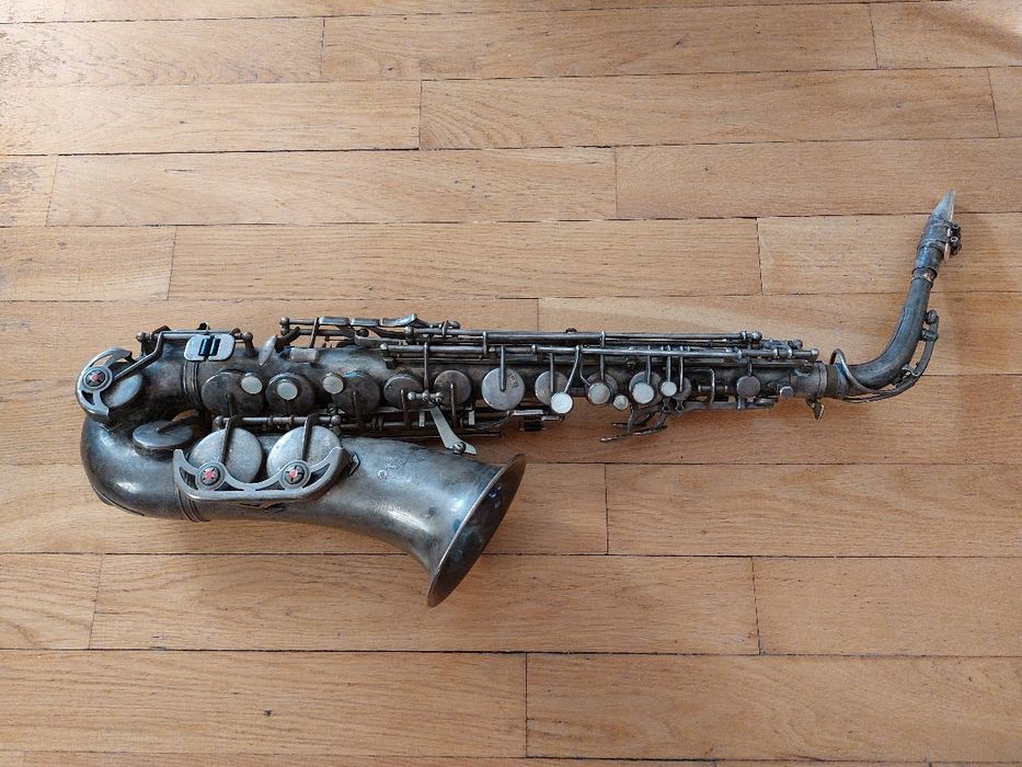 Saksofon Altowy Weltklang Made in GDR NRD nr 18656 + ustnik + pasek