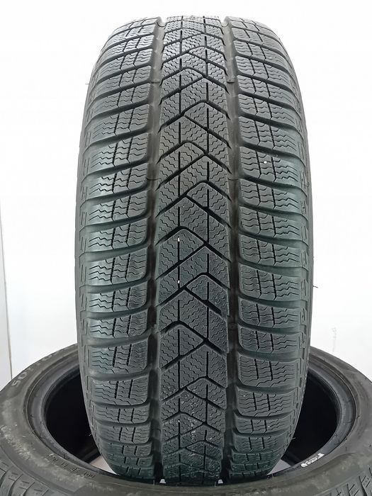 2x 225/45R18 opony zimowe Pirelli Winter SottoZero 3 7mm (D79676)