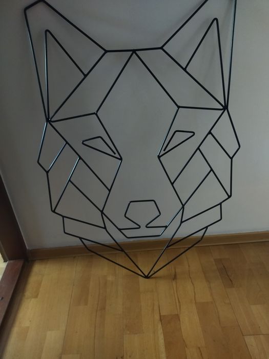 Wilk dekoracja na ścianę