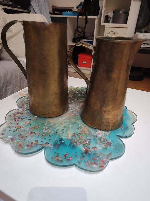 2 Stare Kubki  dzbanki z mosiądzu