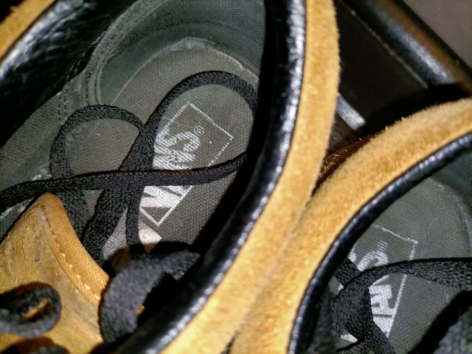 Vans tamanho 37 mostarda