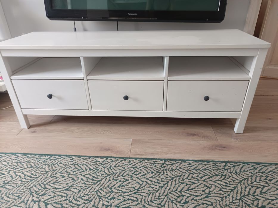 Szafka pod TV Hemnes
