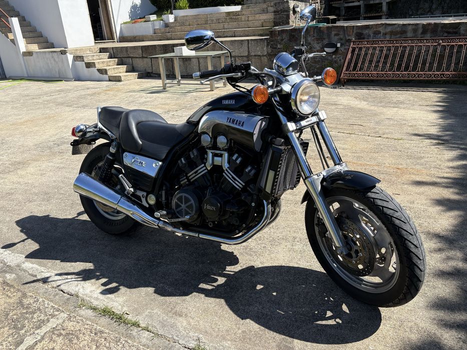 Yamaha V Max 1200