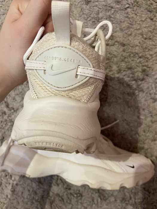 Кросівки Nike TC 7900