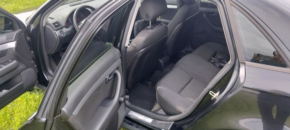 Audi a4b7 1.9 tdi 2006 рік