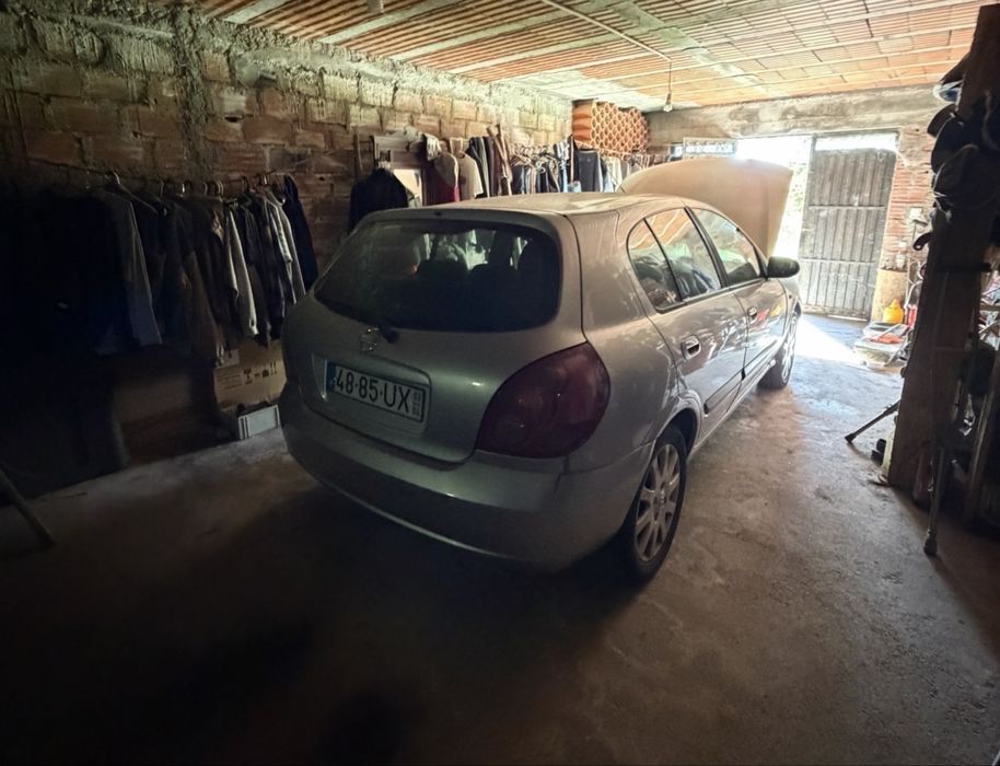 Venda Nissan Almera