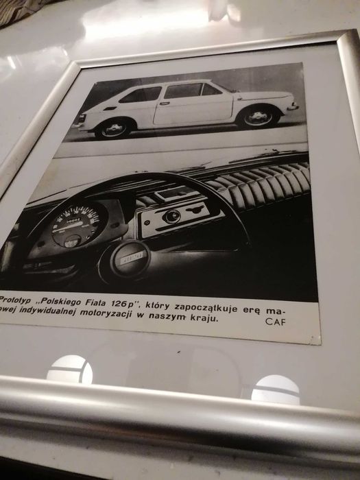 FIAT 126P - zdjęcie z okresu PRL u oryginał