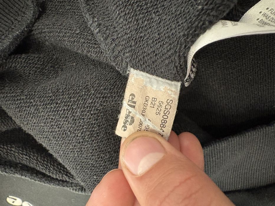 Кофта ellesse.в ідеальному стані.оригінал.