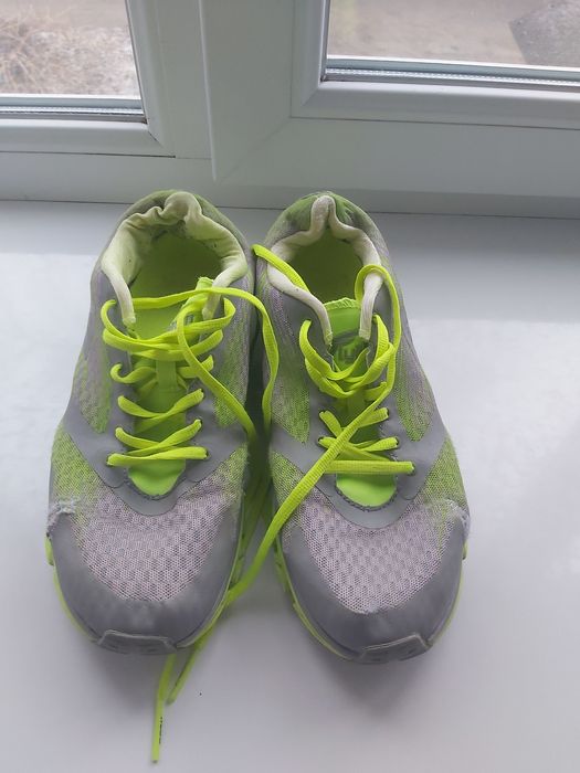 Кроссовки Peak 40р.