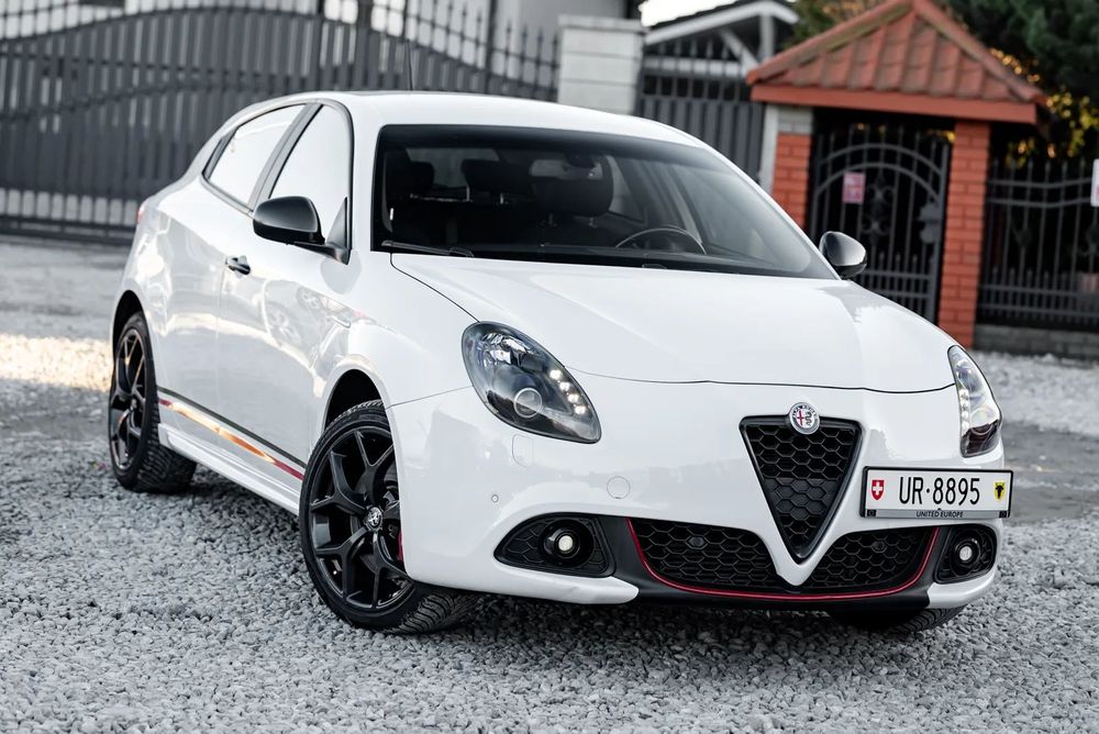 Alfa Romeo Giulietta 1,4 TB Xenon Nawigacja Podgrzewane Fotele Tempomat Klimatyzacja