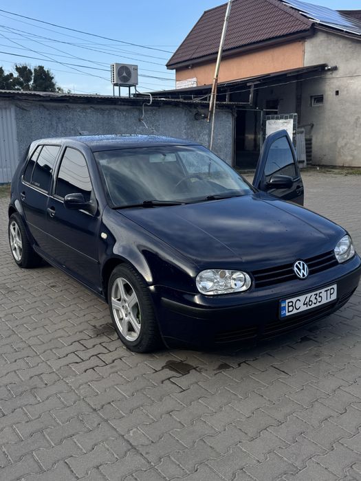 Продам Volkswagen golf  4