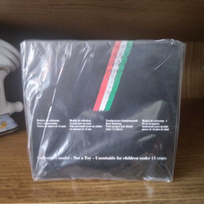 Formula 1 Replica Capacete Lewis Hamilton escala 1/5 Looksmart