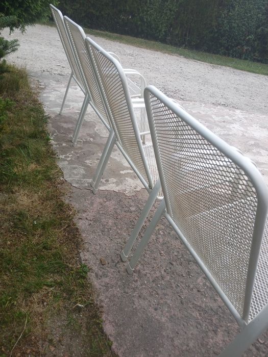 Krzesła ogrodowe metalowe