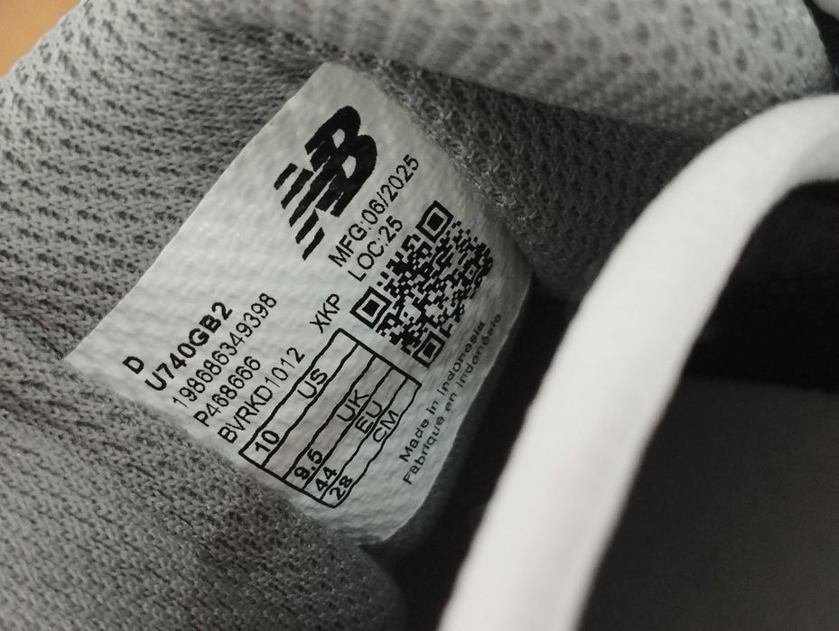 Buty New Balance 740 rozmiar 44