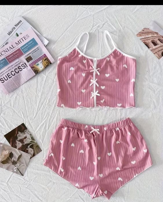 Стильна Жіноча піжама