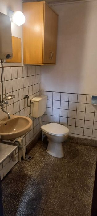 Warsztat samochodowy działajacy sprzedam