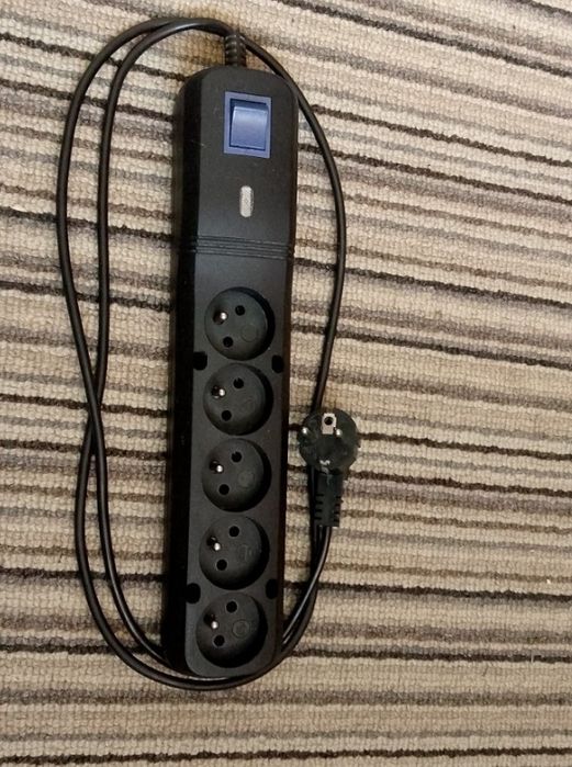 Przedłużacz czarny