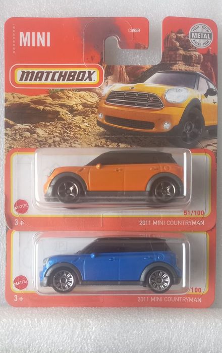 Conjunto 2 , 2011 Mini Countryman matchbox