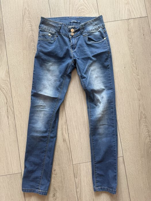 Spodnie jeans dla dziewczynki