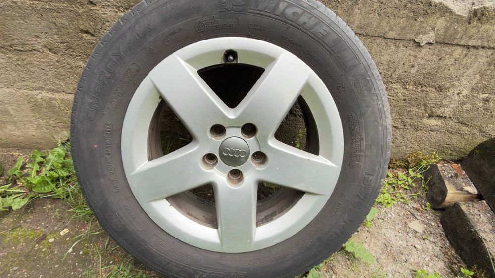 Alufelgi 15" 5x100 z oponami letnimi 4szt.