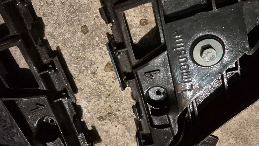 Guias Para-Choques Traseiro Audi A4 B5 Sedan 8D Facelift 1999 a 2001 Originais