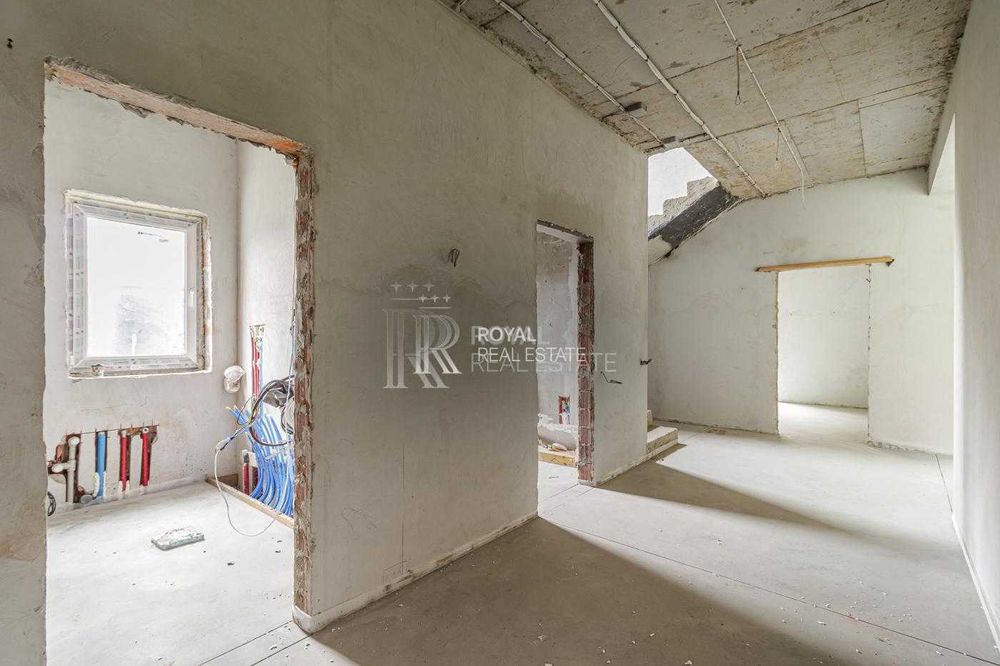 Продаж будинку / Лісники / 210 м2 / 16 соток / 4 кімнати