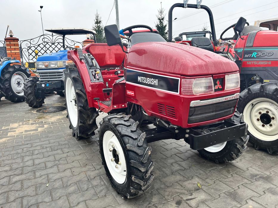 Японський мінітрактор MITSUBISHI MT205D