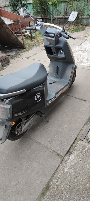 Aima A700  сів поїхав