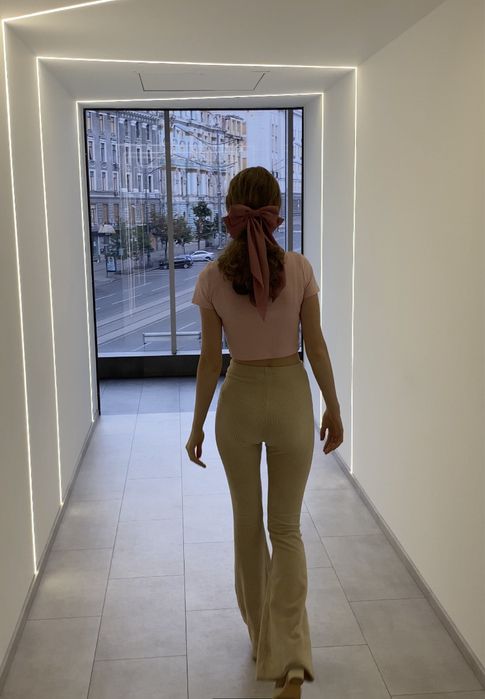 брюки кльош бежеві