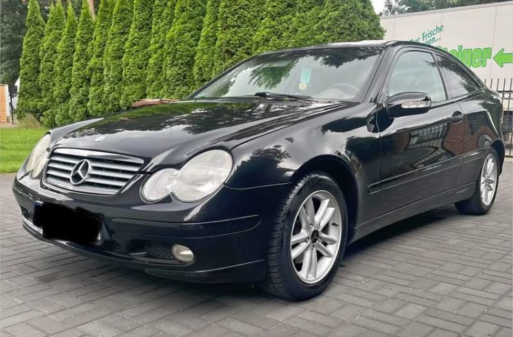 Mercedes-Benz C Klasa Cupe  1.8 Benzyna 2004r Kompresor