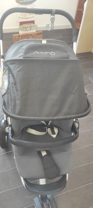 Carrinho de bebé Quinny