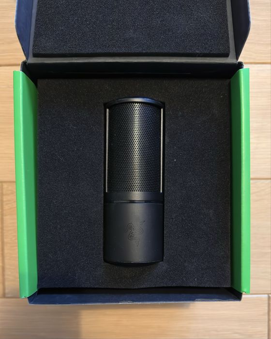 Mikrofon pojemnościowy RAZER SEIREN X