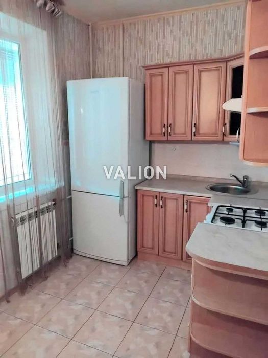 Продаж 1к квартири вул. Північна 12, Оболонський р-н, Правий берег