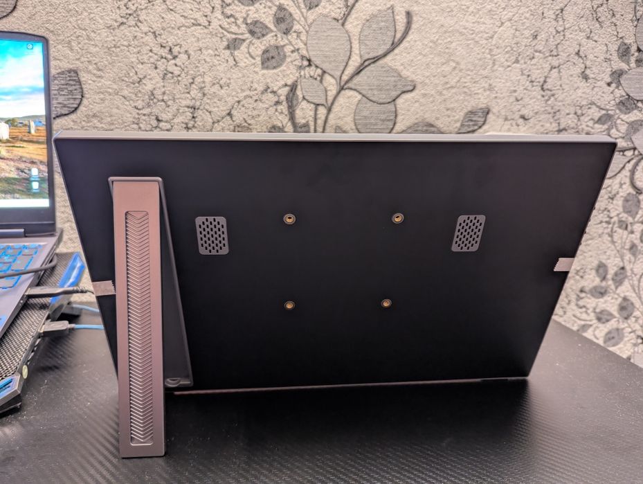 Портативний монітор HGFRTEE 15.6