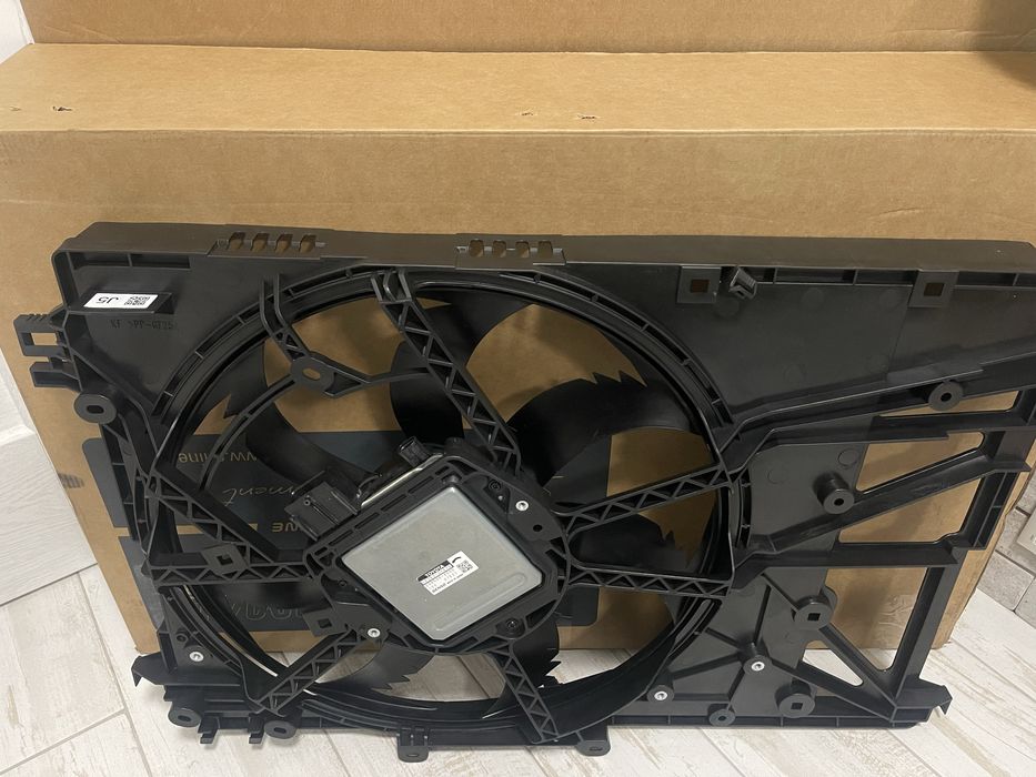 Жалюзи Диффузор, вентилятор охлаждения Toyota Camry 70 hybrid, Lexus